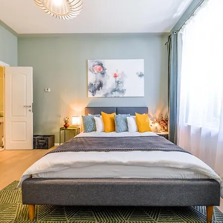 The Nest - Downtown 1