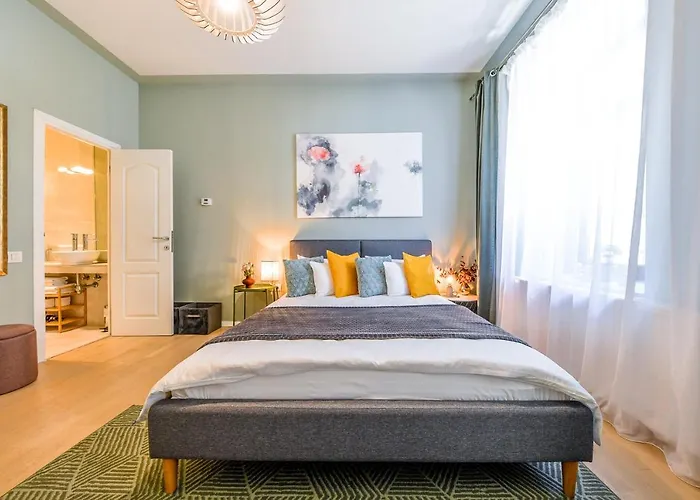 The Nest - Downtown 1