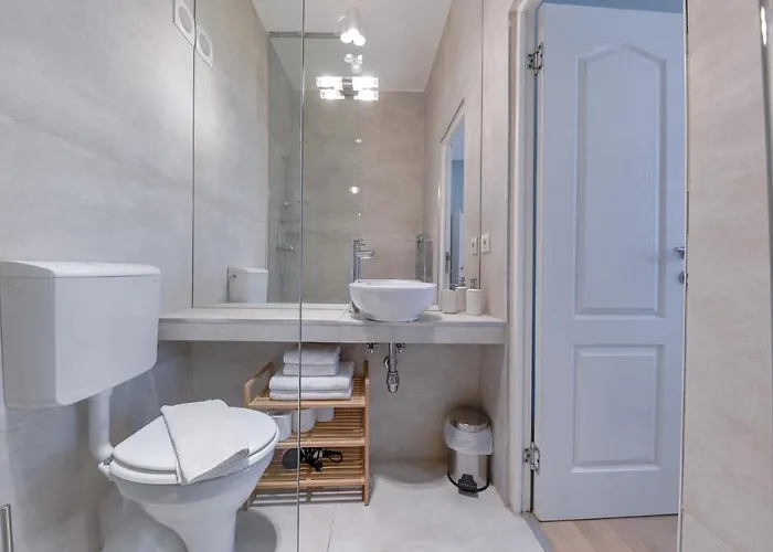 The Nest - Downtown 1 Apartament *